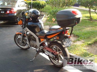 2004 Hyosung GT 125 Comet 2004 Hyosung GT 125 Comet